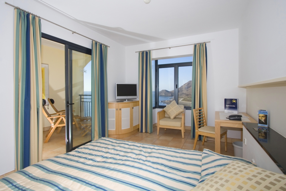 PLAYITAS HOTEL RESORT