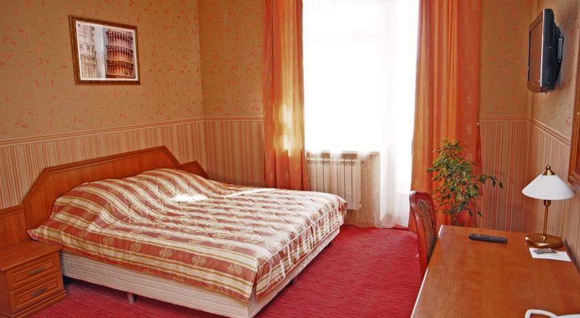 LOMONOSOV HOTEL