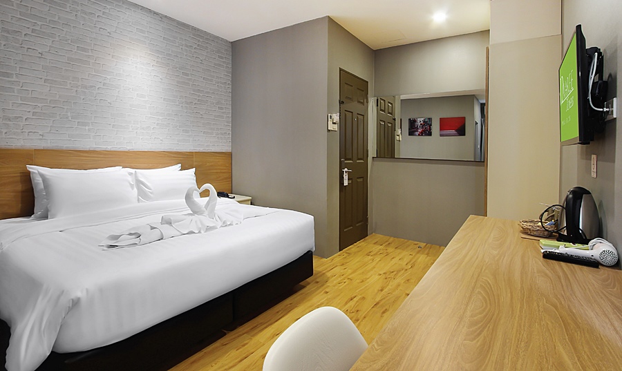 D VAREE XPRESS PULA SILOM