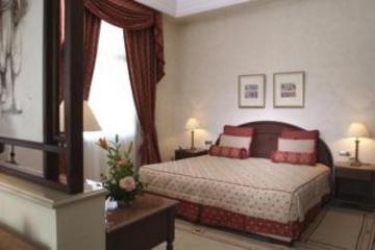 LES OLIVIERS PALACE