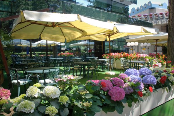 Hotel Nadir