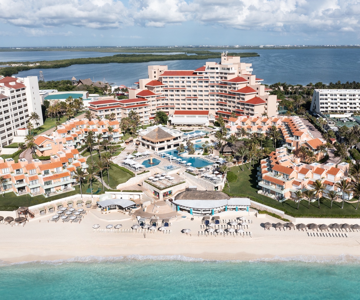 WYNDHAM GRAND CANCUN ALL-INCLUSIVE RESORT & VILLAS