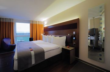 PARK INN BY RADISSON ZURICH AI