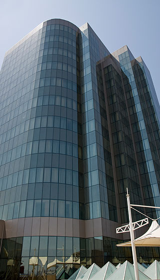 GOLDEN COAST HOTEL BAKU
