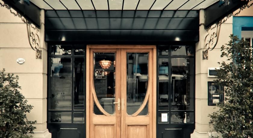 hotel-img
