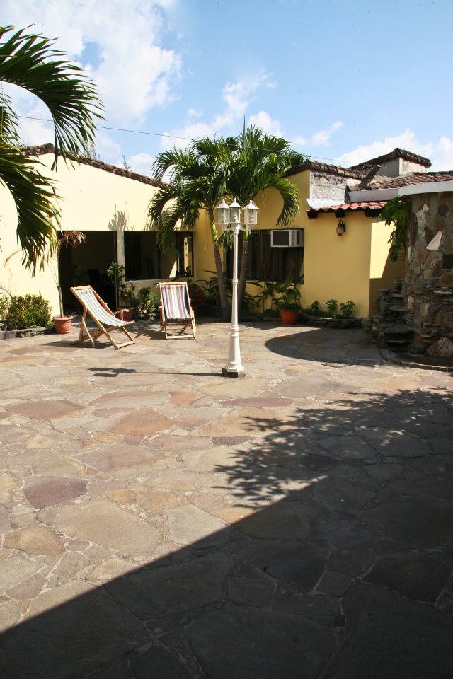 PLAZA ANTIGUA