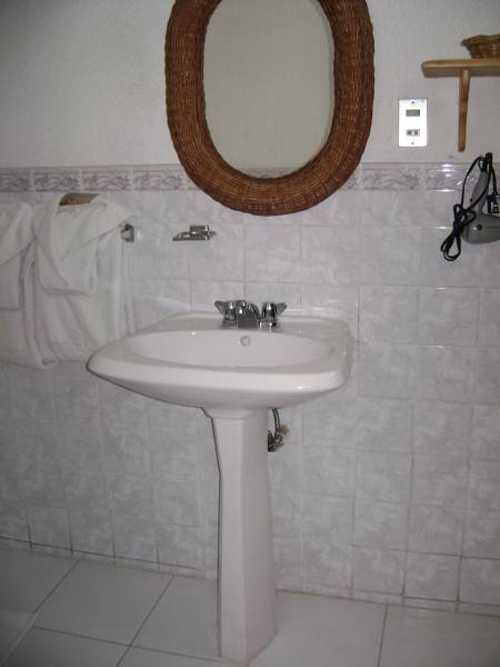 MARISCAL HOTEL & SUITES