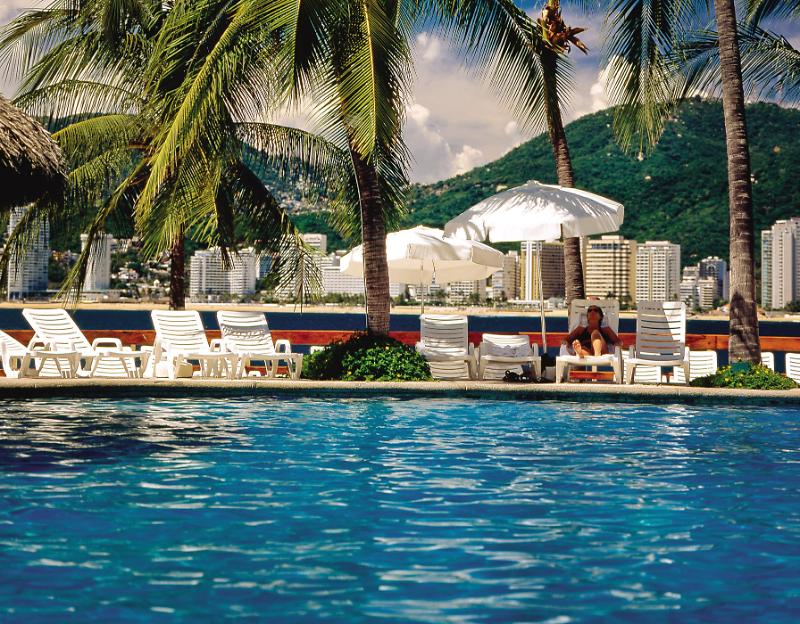 PARK ROYAL ACAPULCO - TODO INCLUIDO