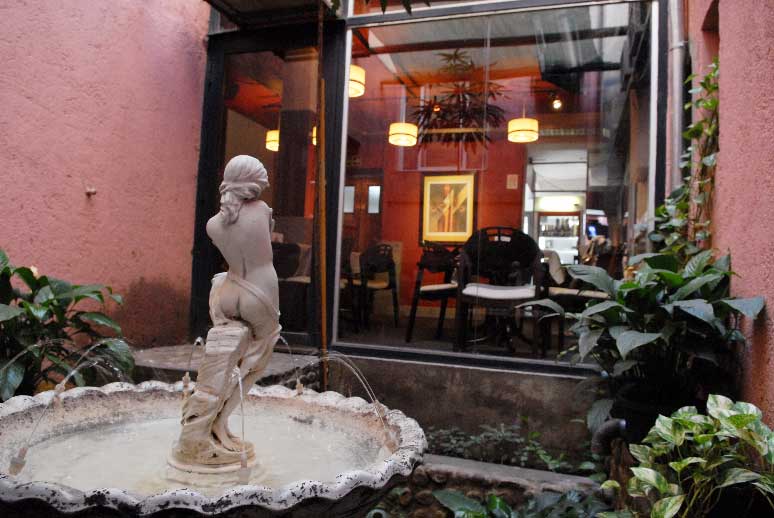HOTEL VIENA