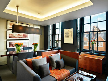 GROSVENOR HOUSE SUITES BY JUMEIRAH LIVING