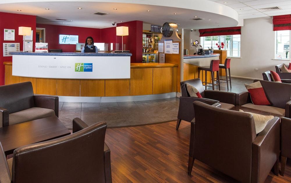 Holiday Inn Express Chingford North Circular