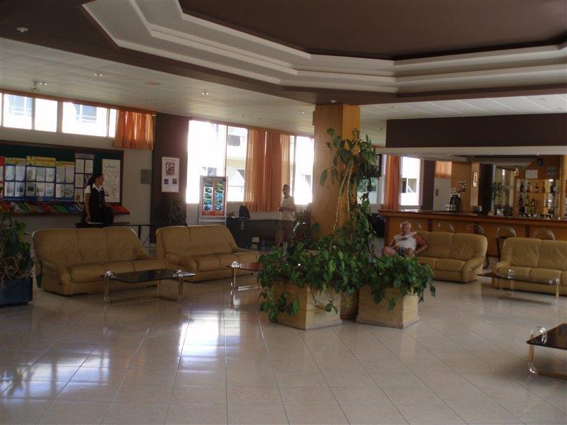 Amira hotel (exPrincess Flora)
