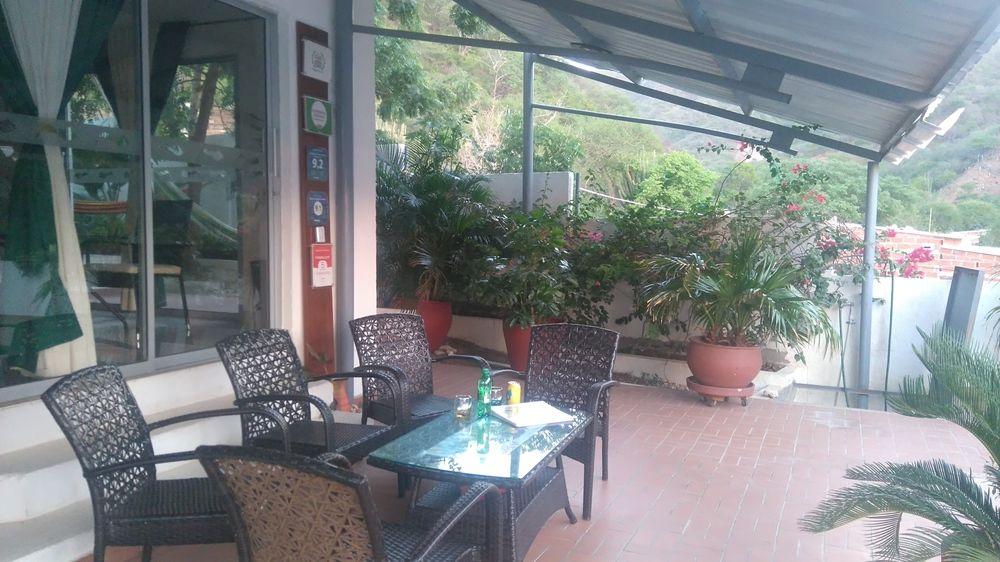 Taganga Oasis ApartaHotel