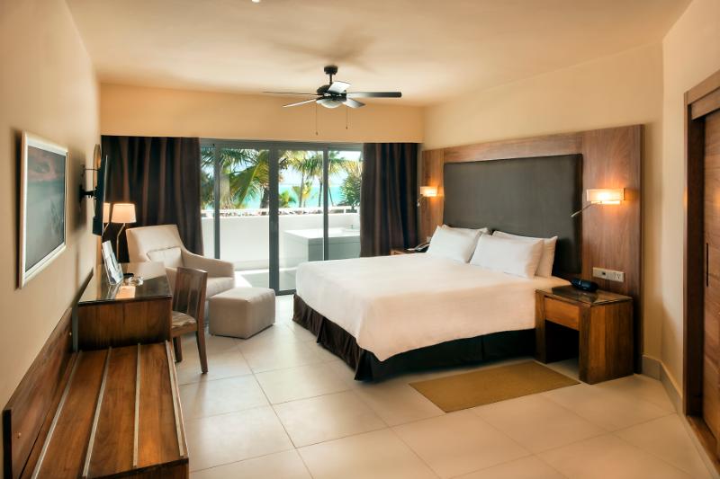 OCCIDENTAL GRAND PUNTA CANA -SUPERIOR OCEAN FRONT-