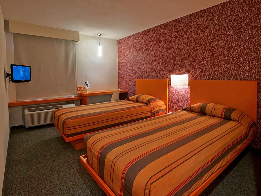 Hotel CITY EXPRESS JUNIOR MEXICALI