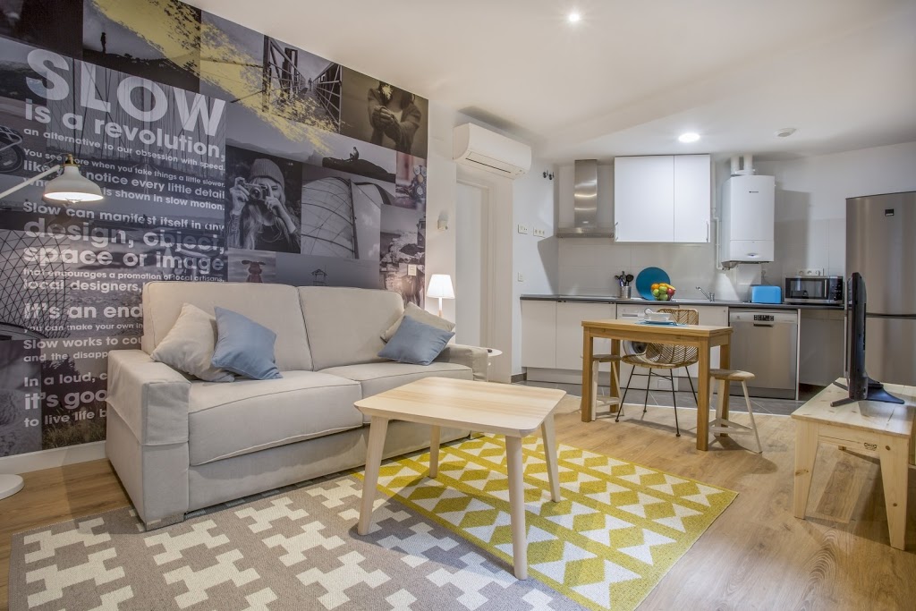 APARTAMENTO ESPACIOSO MUY CERCA DEL CENTRO DE MADRID CON ASCENSOR, INTERNET, LAVADORA, AIRE ACONDICI
