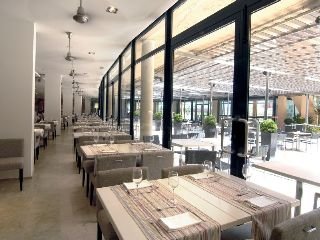 LES OLIVERES BEACH RESORT & SPA