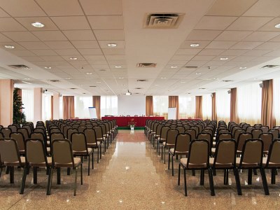 Barion Hotel And Congressi
