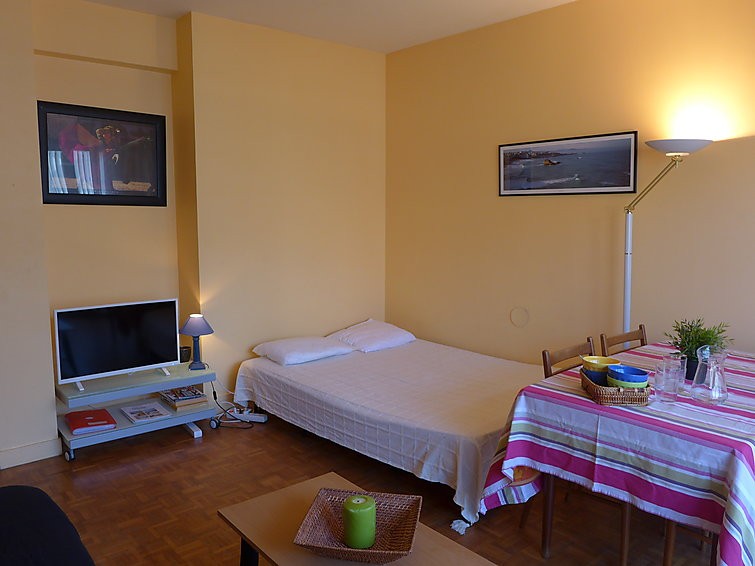 109947) APARTAMENTO EN EL CENTRO DE BIARRITZ CON INTERNET, ASCENSOR, APARCAMIENTO, BALCÓN