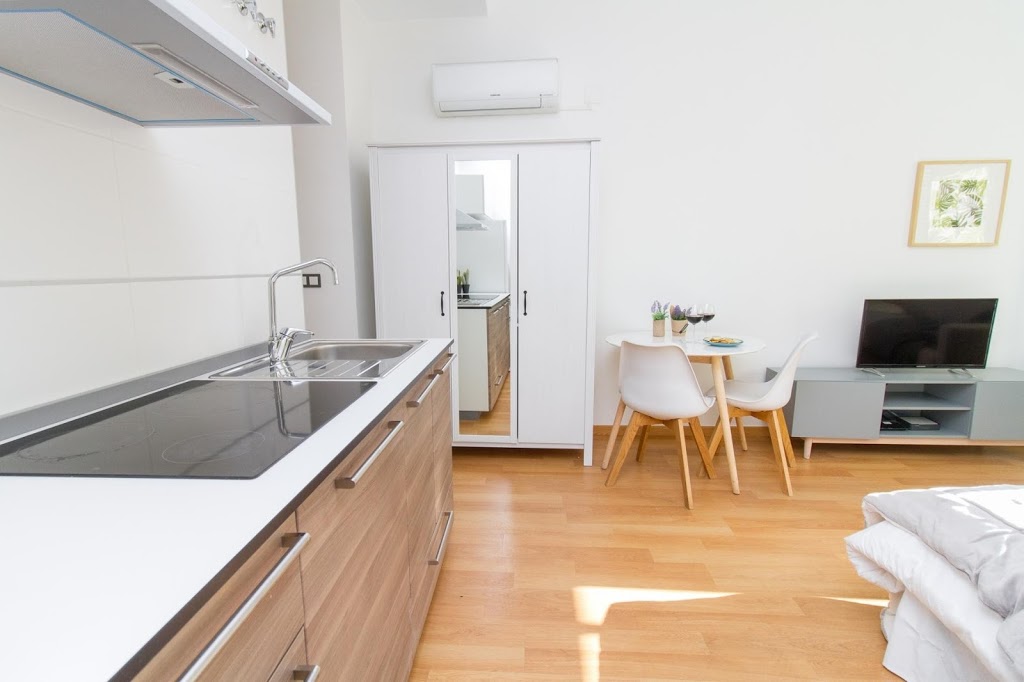 APARTAMENTO EN EL CENTRO DE MÁLAGA CON INTERNET, AIRE ACONDICIONADO