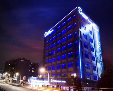 HOTEL EIGHT ZONE