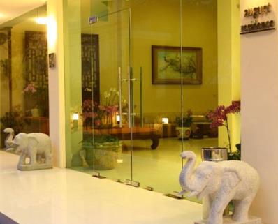 AUGUST RESIDENCE