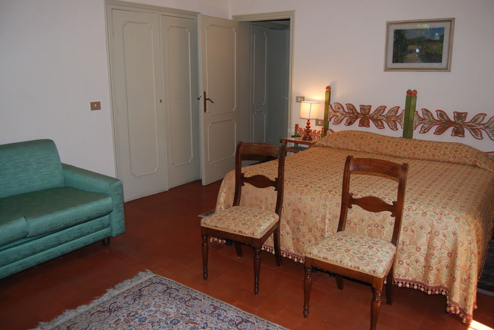 Hotel Villa Le Rondini