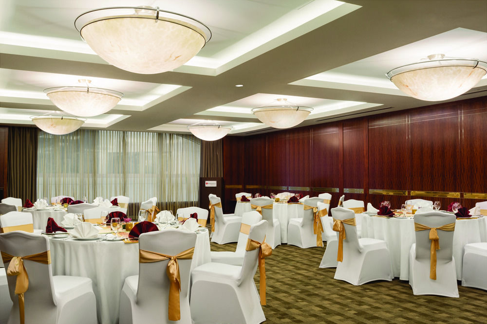 Ramada Jumeirah Hotel