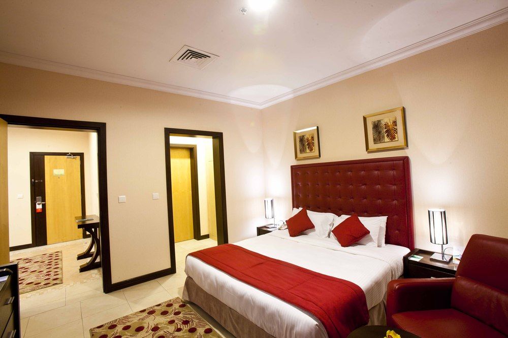 room photo