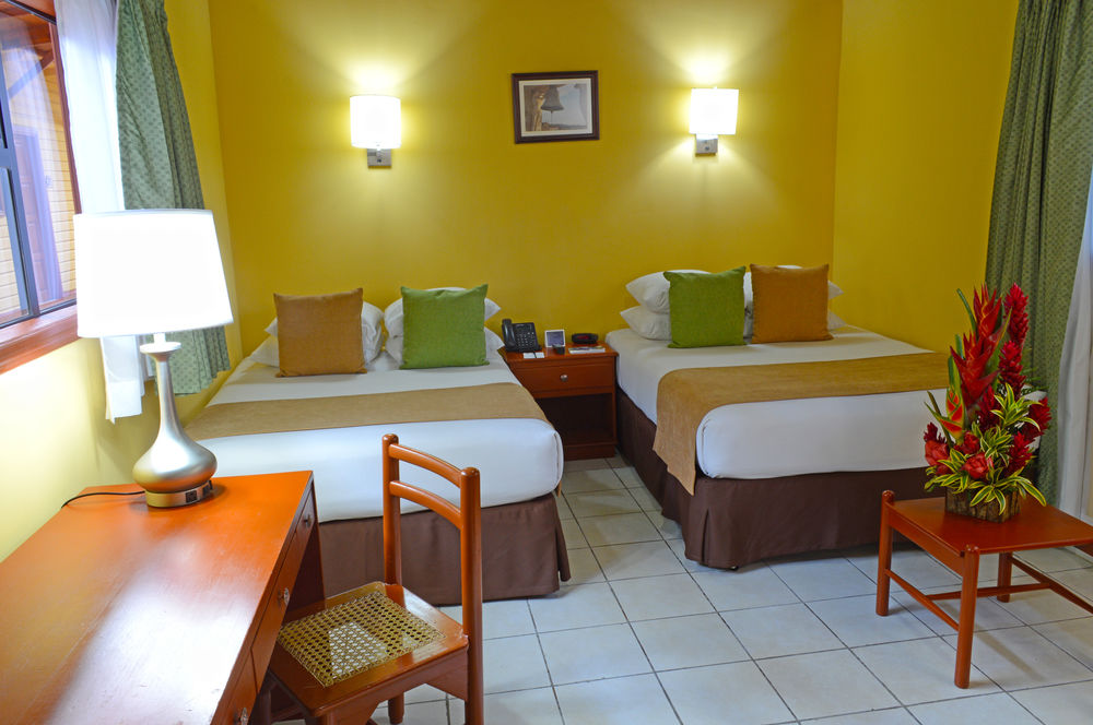 Best Western Las Mercedes Airport