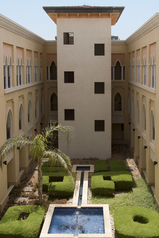 Shangri-La Hotel Apartments Qaryat Al Beri