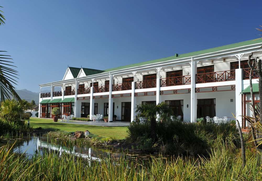 PROTEA HOTEL GEORGE KING GEORGE