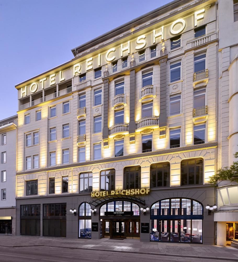 REICHSHOF HAMBURGO CURIO COLLECTION BY HILTON