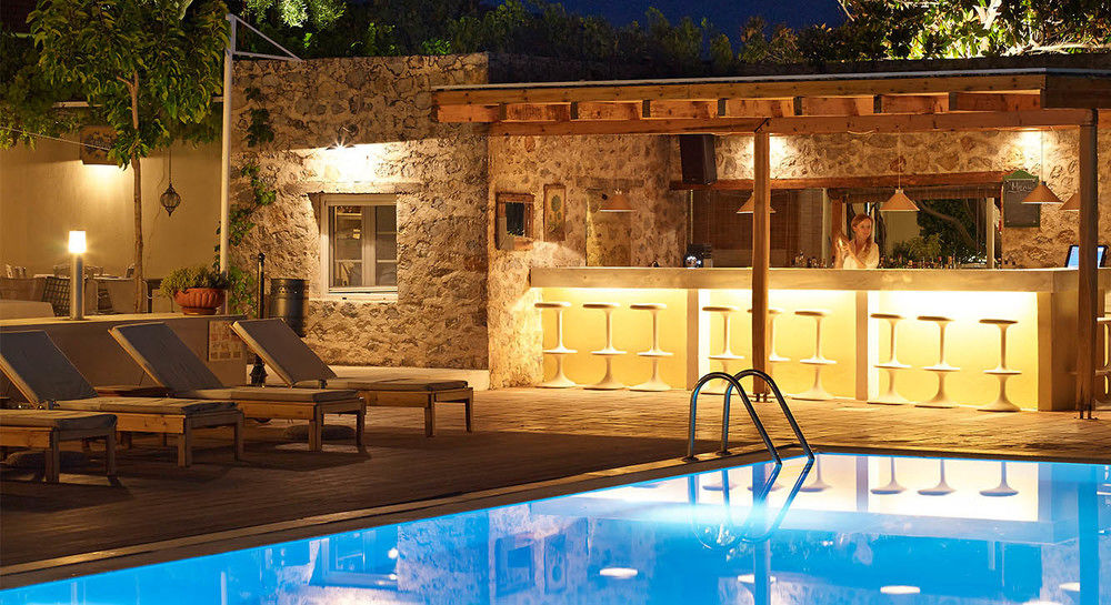 Atrium Villas