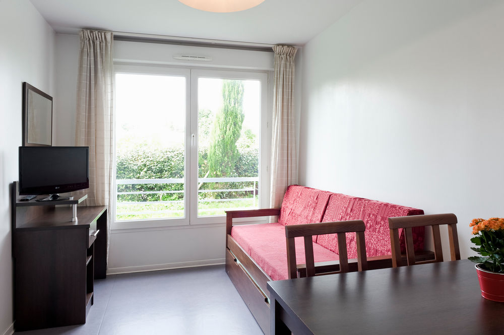 RESIDHOTEL HAUTS D'ANDILLY