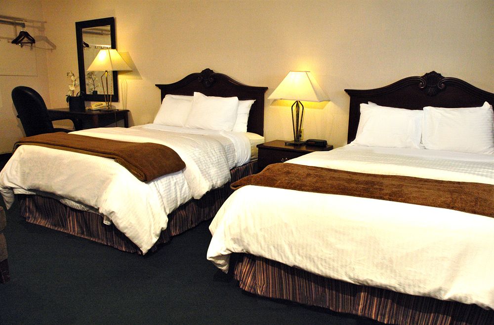 Hotel AMBASSADOR
