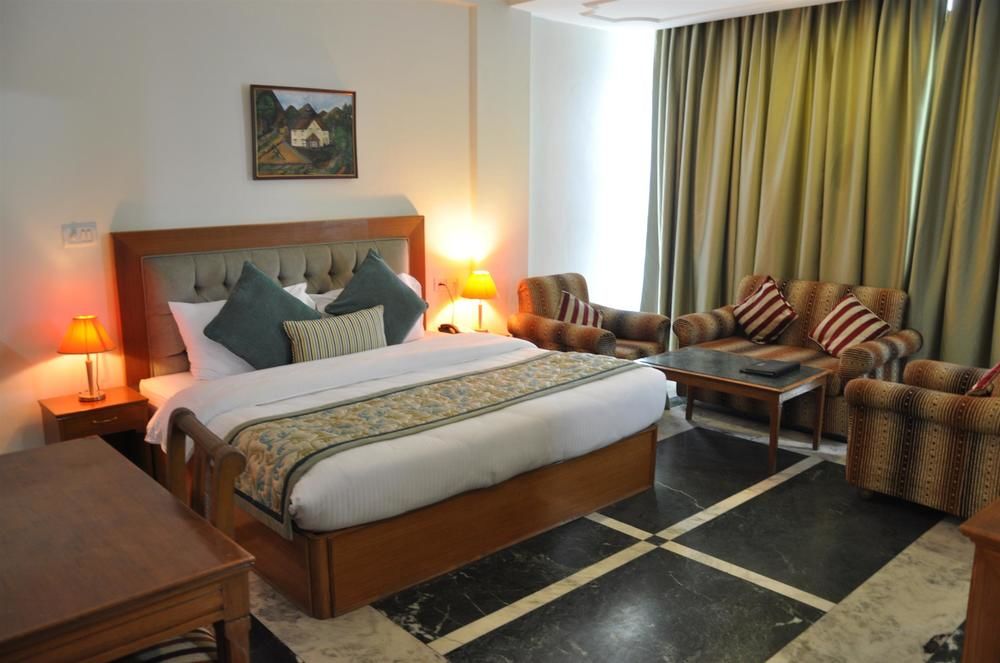 TULIP INN MUSSOORIE MALL ROAD