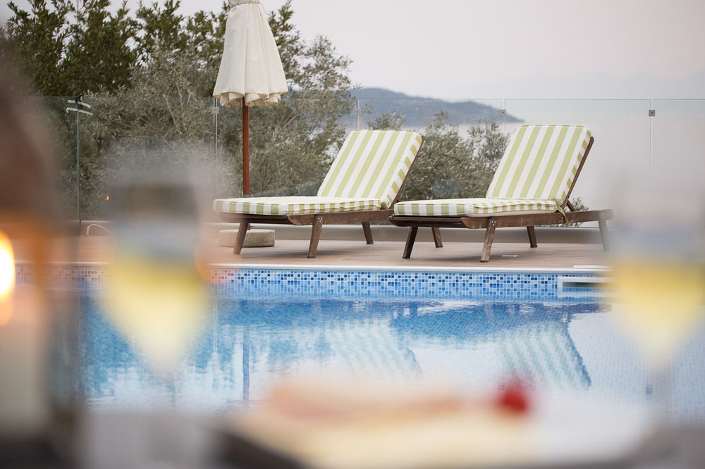 IRIDA HOTEL