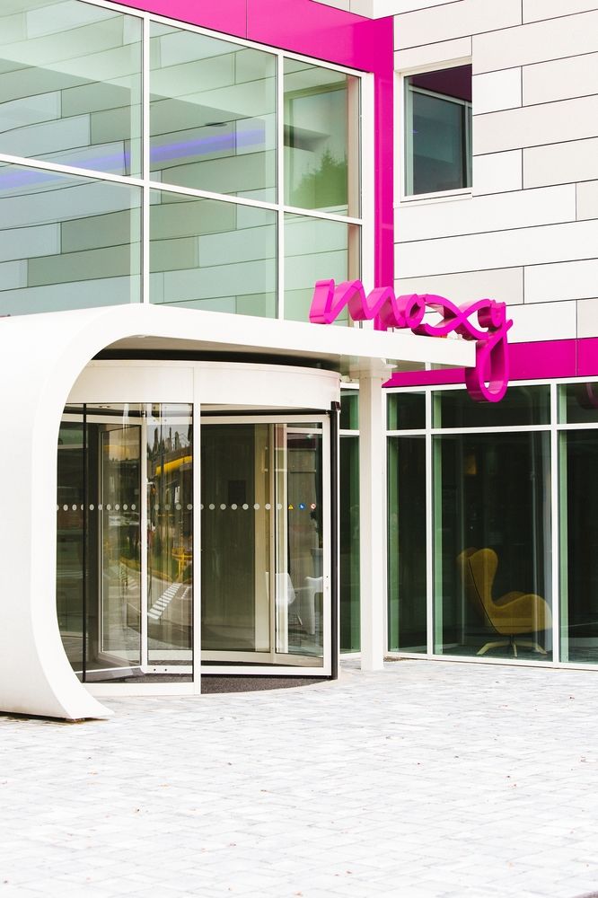 MOXY FRANKFURT ESCHBORN