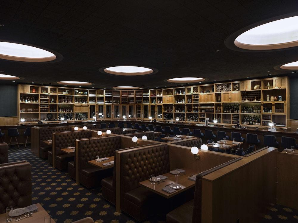 Chicago Athletic Association Hotel