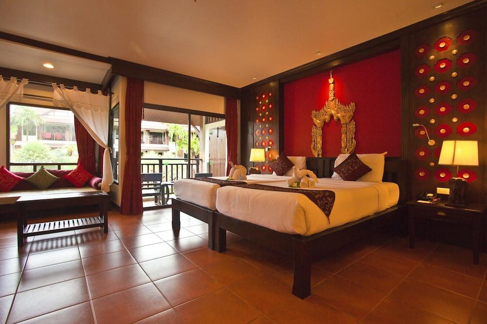 Kata Palm Resort And Spa Hotel