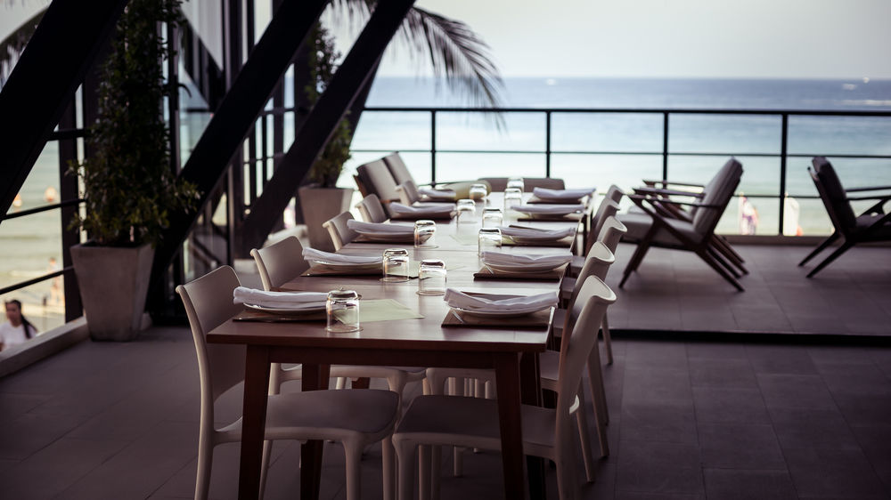 MALIBU BEACH RESORT