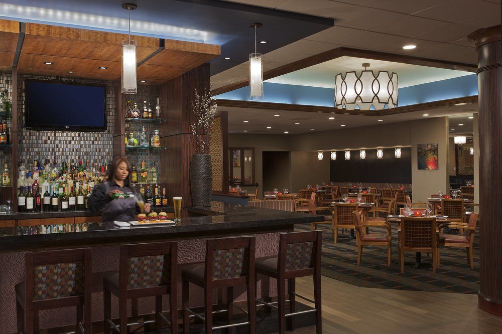 OMNI CHARLOTTE HOTEL