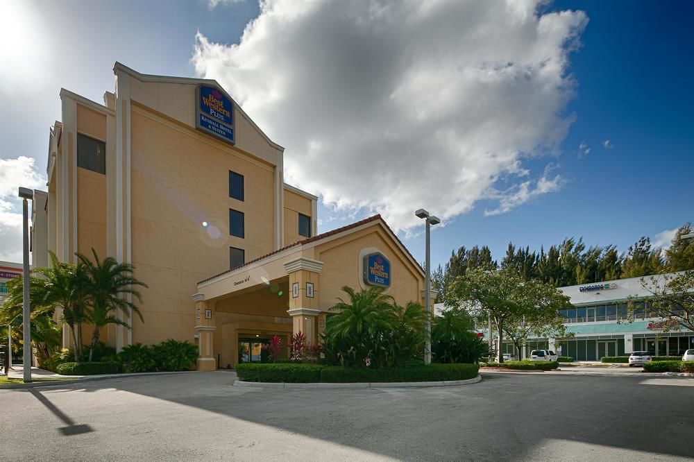 BEST WESTERN KENDALL HOTEL & SUITES