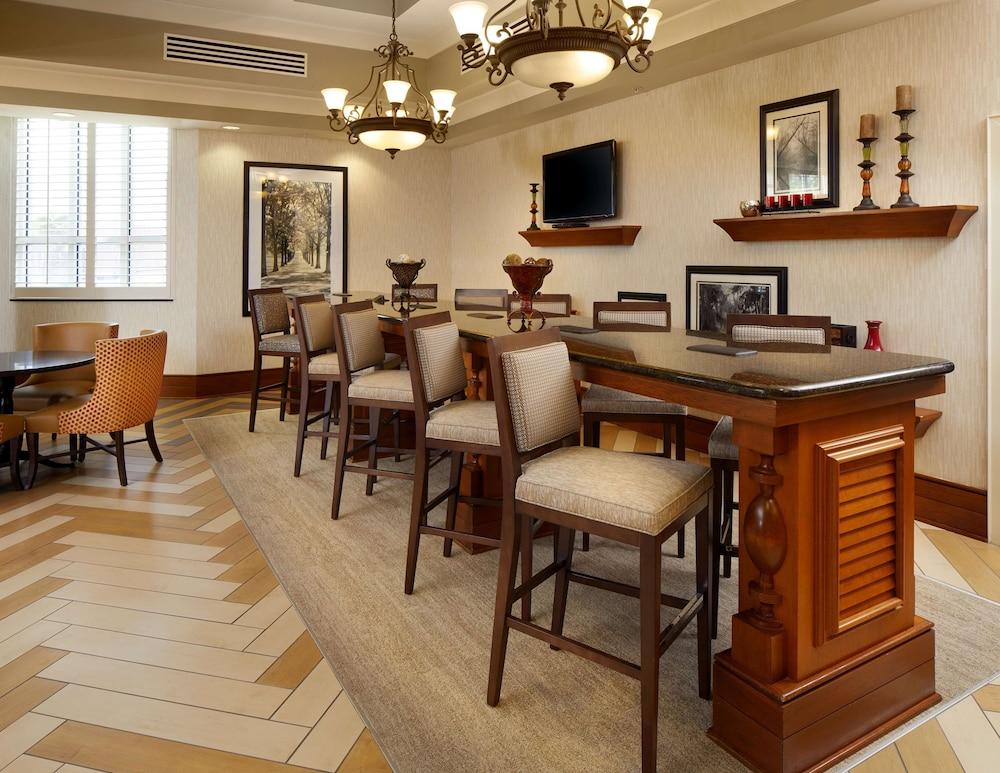 Hampton Inn & Suites Savannah/Midtown