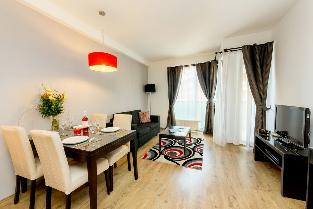 ESCALA HOTEL AND SUITES