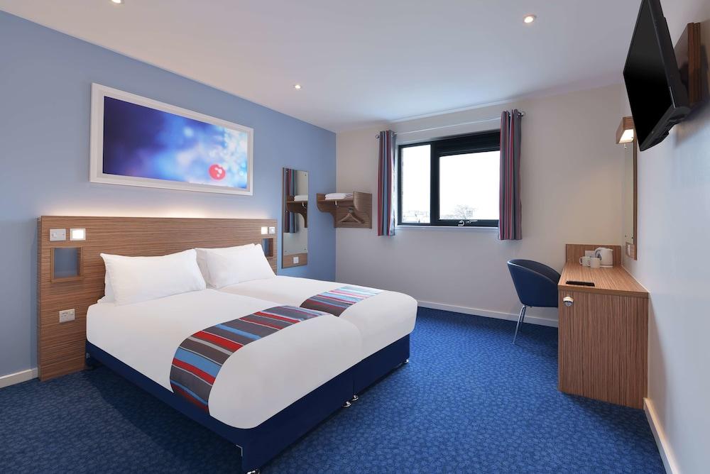 TRAVELODGE LIVERPOOL CENTRAL THE STRAND HOTEL