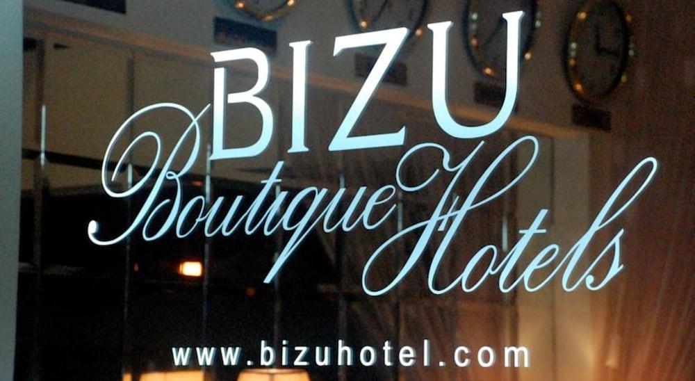 BIZU HOTEL II - PHU MY HUNG DISTRICT 7