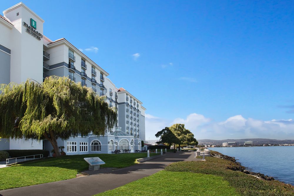 Embassy Suites by Hilton San Francisco Airport Waterfront