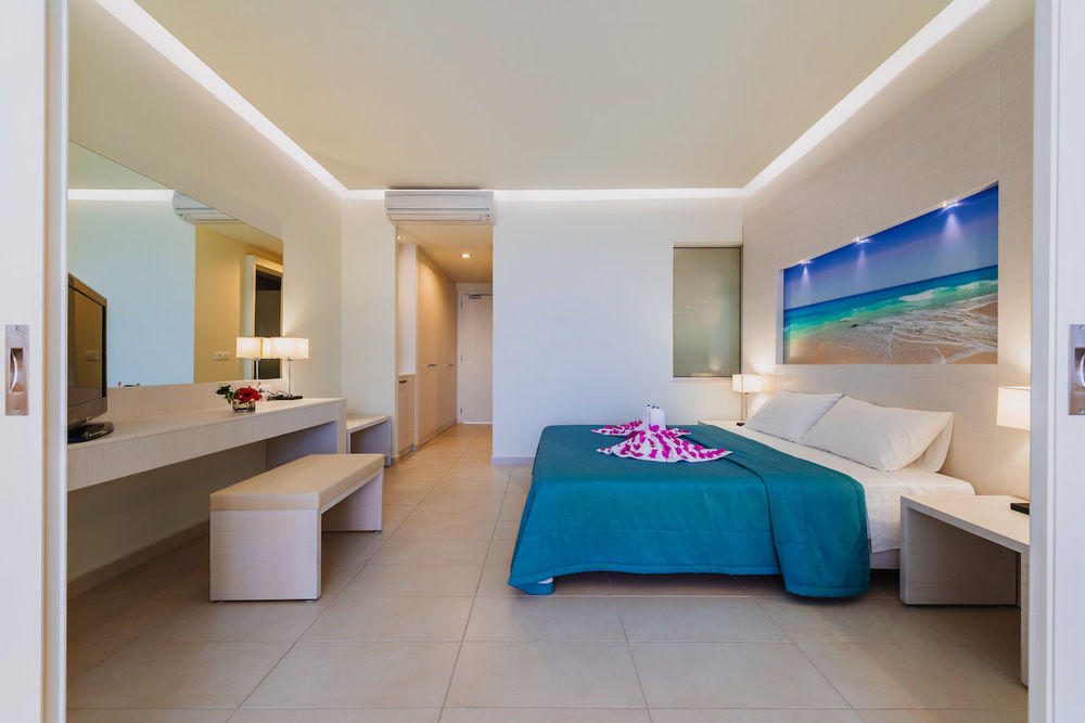 LINDOS WHITE HOTEL & SUITES